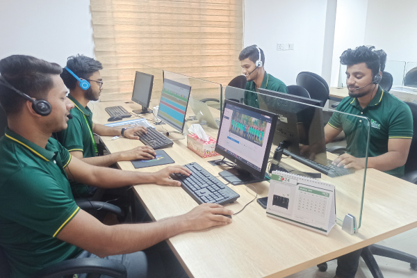 CALL CENTER (INFORMATION SERVICE)